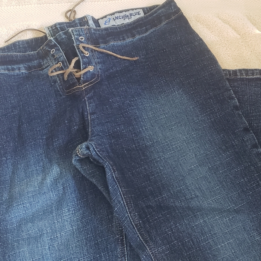 Anchor Blue pre-owned size 9 jeans .